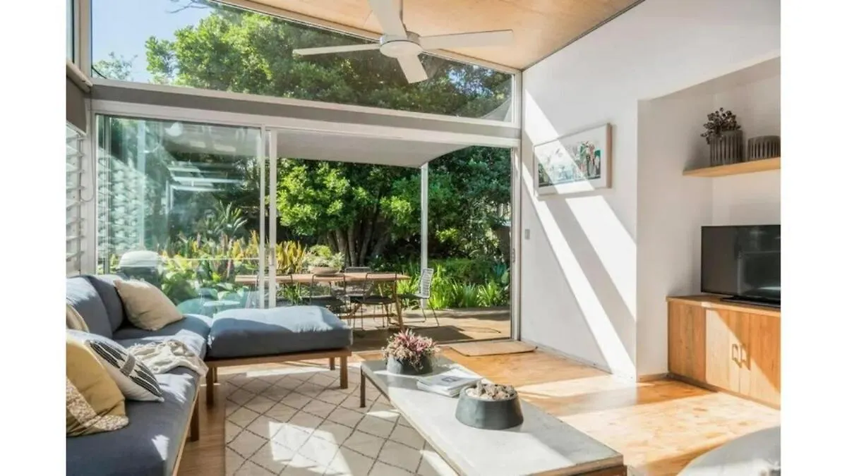 Billibelongil - 40A Childe St, Byron Bay Villa 0*,  Australia